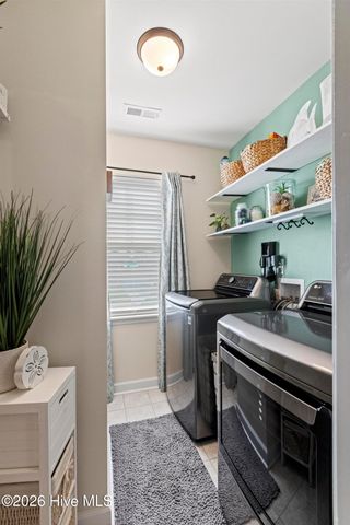 302 Waylon Way, Holly Ridge, NC 28445