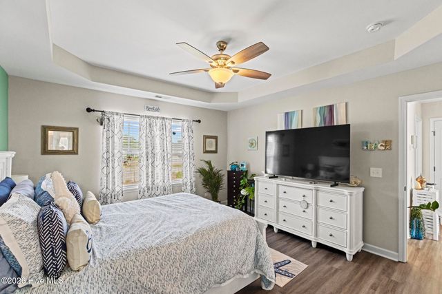 302 Waylon Way, Holly Ridge, NC 28445