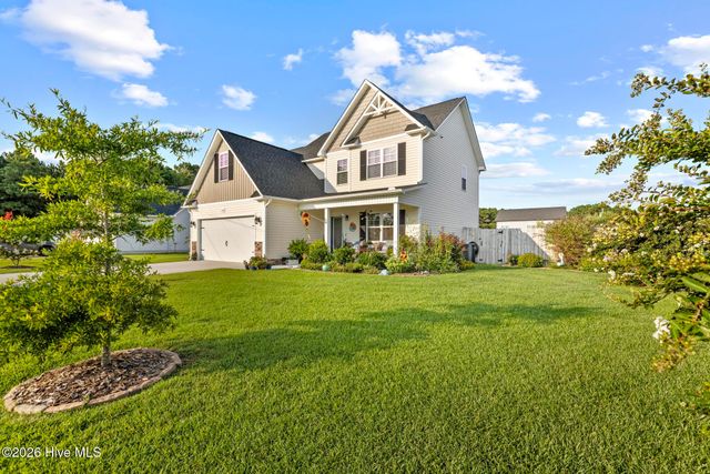 302 Waylon Way, Holly Ridge, NC 28445