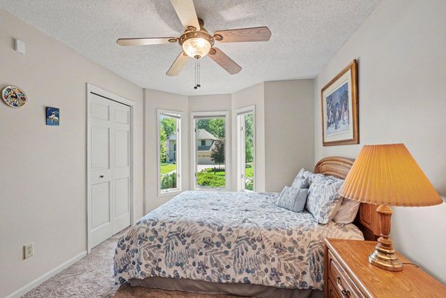1513 Broken Oak Court, Lino Lakes, MN 55038