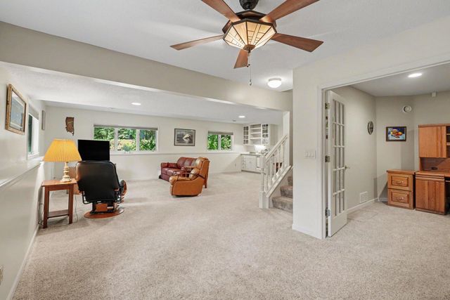 1513 Broken Oak Court, Lino Lakes, MN 55038