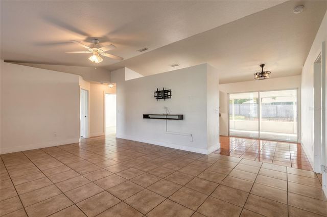 235 LANCASTER AVENUE, Orange City, FL 32763