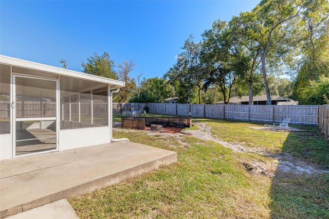 235 LANCASTER AVENUE, Orange City, FL 32763