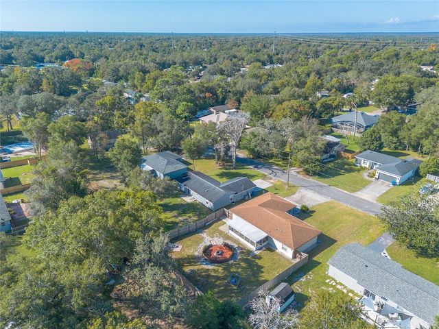 235 LANCASTER AVENUE, Orange City, FL 32763