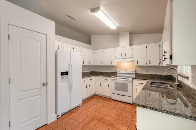 235 LANCASTER AVENUE, Orange City, FL 32763