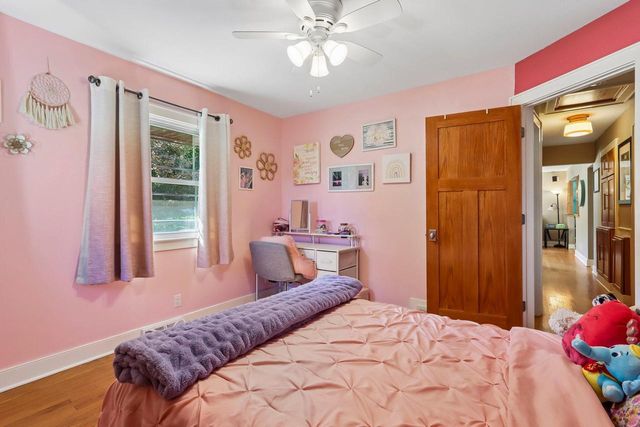 2434 W Edgerton AVENUE, Milwaukee, WI 53221