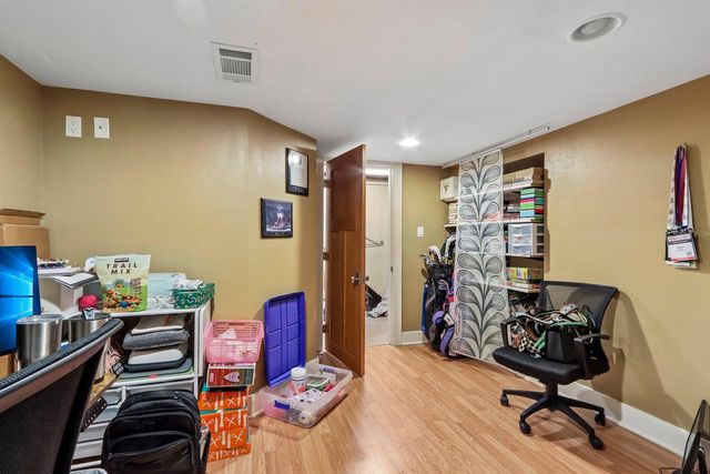 2434 W Edgerton AVENUE, Milwaukee, WI 53221