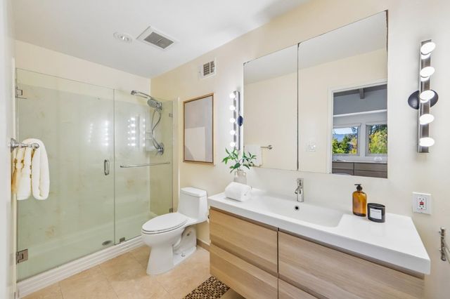 1640 Bayridge Way, San Mateo, CA 94402