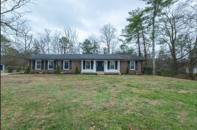 1109 Howell Dr, Franklin, TN 37069