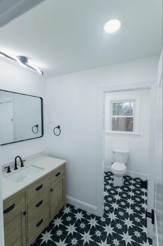 1109 Howell Dr, Franklin, TN 37069