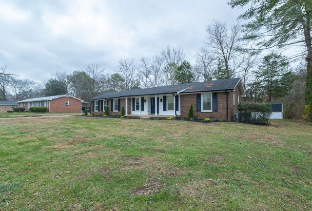 1109 Howell Dr, Franklin, TN 37069