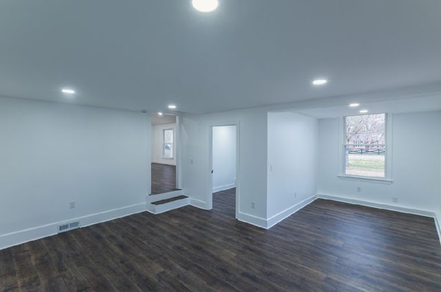 1109 Howell Dr, Franklin, TN 37069