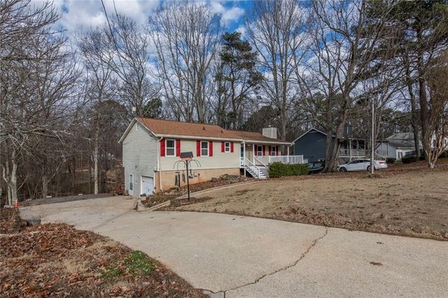 4135 Macduff Drive, Douglasville, GA 30135