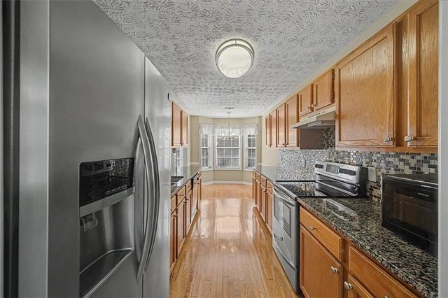 333 Allatoona Shores Drive, Canton, GA 30114