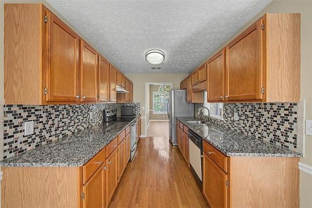 333 Allatoona Shores Drive, Canton, GA 30114