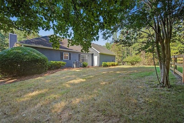 333 Allatoona Shores Drive, Canton, GA 30114