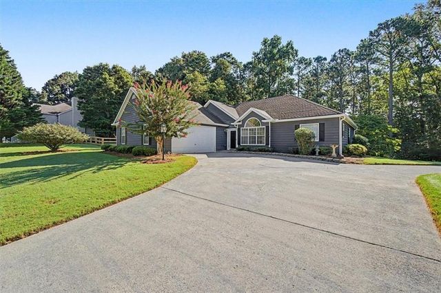 333 Allatoona Shores Drive, Canton, GA 30114