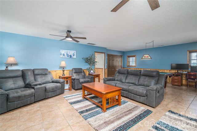 1681 NC 274 Highway, Cherryville, NC 28021