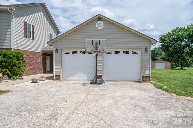1681 NC 274 Highway, Cherryville, NC 28021