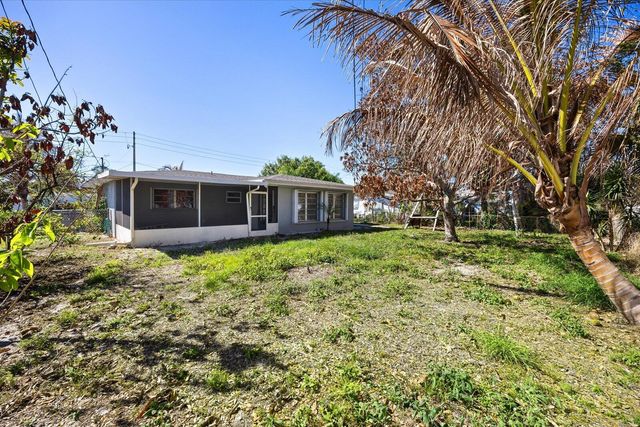 403 NE Oleander Avenue, Port St. Lucie, Port St Lucie, FL 34952