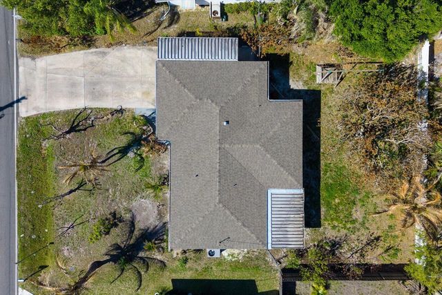 403 NE Oleander Avenue, Port St. Lucie, Port St Lucie, FL 34952