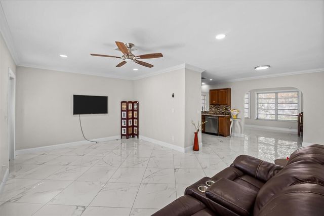 403 NE Oleander Avenue, Port St. Lucie, Port St Lucie, FL 34952