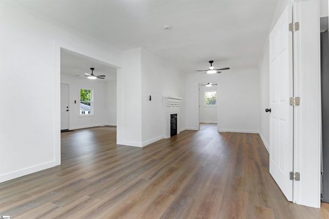 207 South Carolina Avenue, Spartanburg, SC 29306