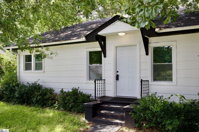 207 South Carolina Avenue, Spartanburg, SC 29306