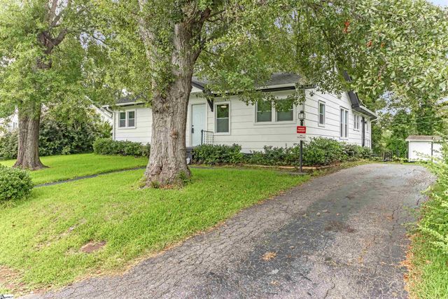 207 South Carolina Avenue, Spartanburg, SC 29306