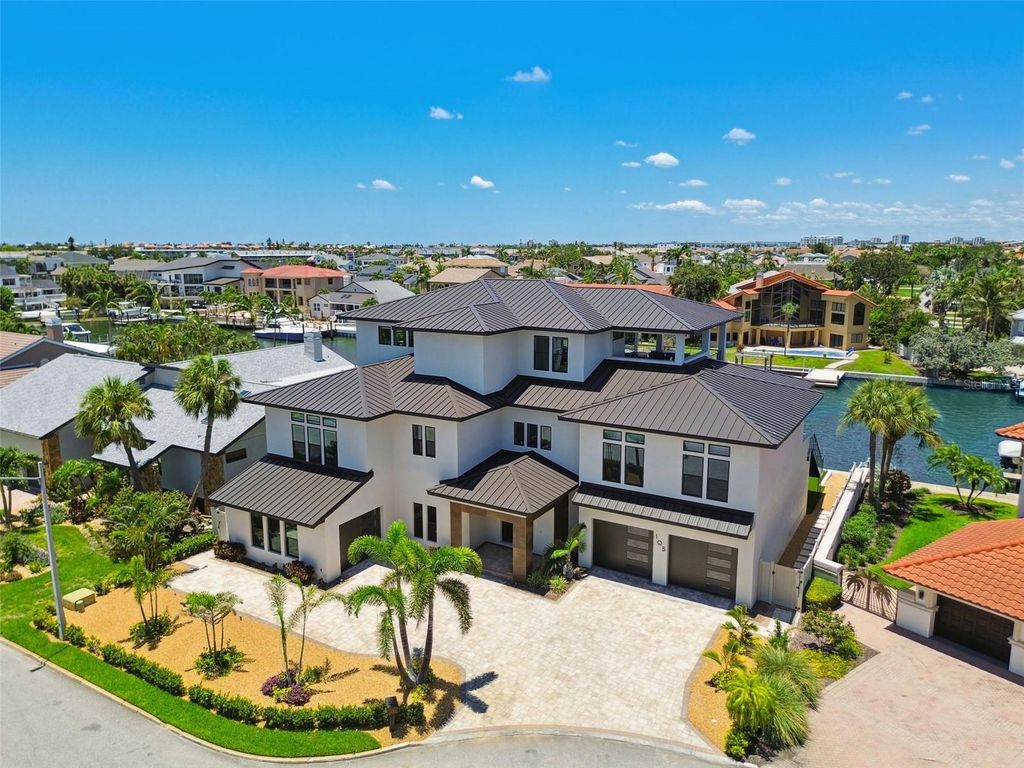 105 9TH STREET E, Tierra Verde, FL 33715