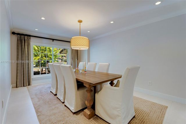 6700 SW 117th St, Pinecrest, FL 33156