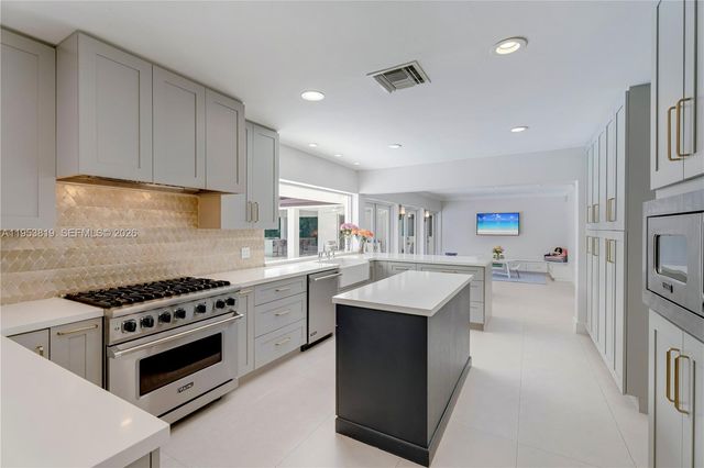 6700 SW 117th St, Pinecrest, FL 33156