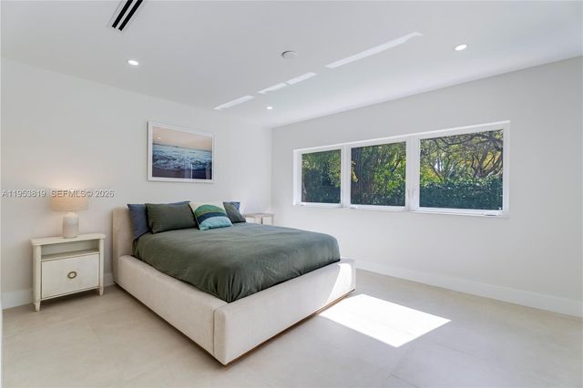 6700 SW 117th St, Pinecrest, FL 33156