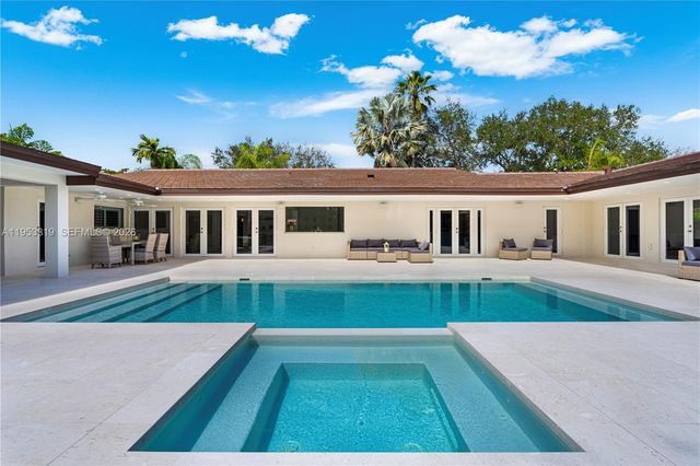 6700 SW 117th St, Pinecrest, FL 33156