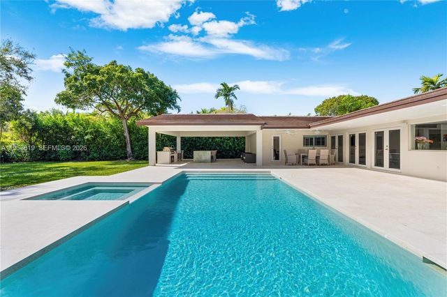 6700 SW 117th St, Pinecrest, FL 33156