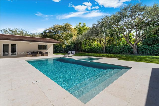 6700 SW 117th St, Pinecrest, FL 33156