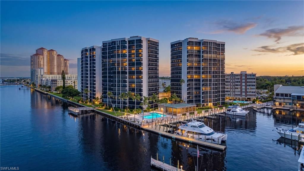 1900 Virginia AVE 1401, FORT MYERS, FL 33901 — exterior
