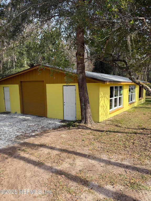 2226 STATE ROAD 16, Green Cove Springs, FL 32043