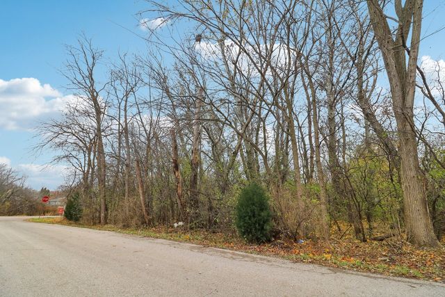22771 Lake Park Avenue, Round Lake Beach, IL 60073