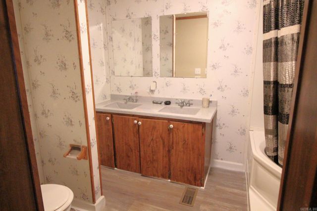 130 Beach Haven Circle, Hot Springs, AR 71913