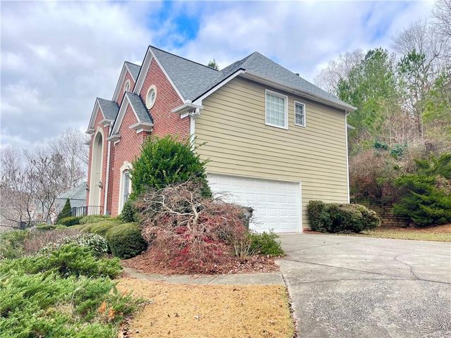 555 Vinings Springs SE Drive, Mableton, GA 30126