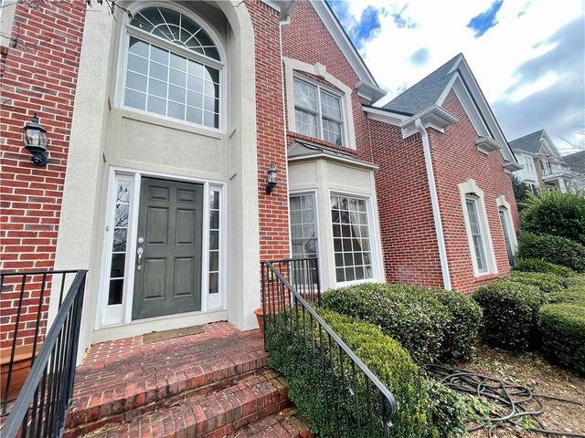 555 Vinings Springs SE Drive, Mableton, GA 30126