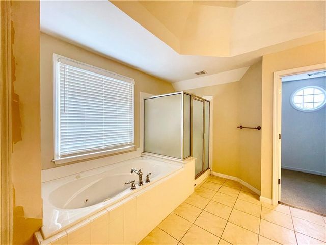 555 Vinings Springs SE Drive, Mableton, GA 30126