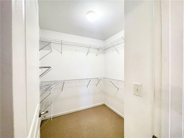 555 Vinings Springs SE Drive, Mableton, GA 30126