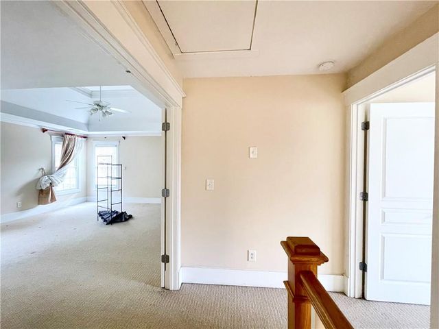 555 Vinings Springs SE Drive, Mableton, GA 30126