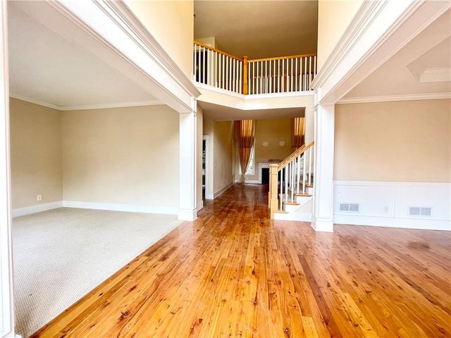 555 Vinings Springs SE Drive, Mableton, GA 30126