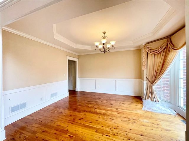 555 Vinings Springs SE Drive, Mableton, GA 30126