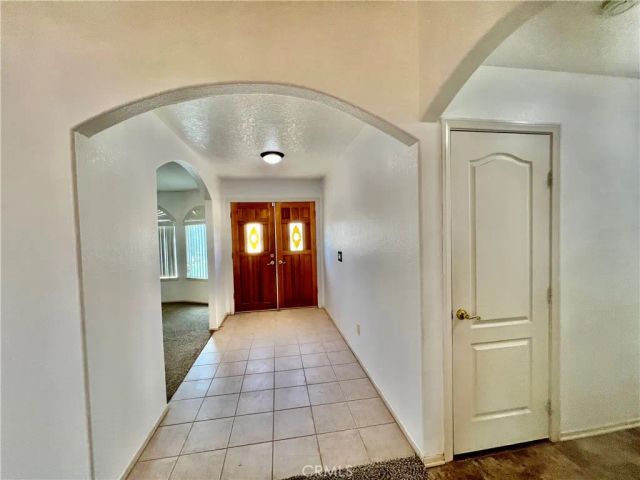 14355 Bochee Road, Apple Valley, CA 92307