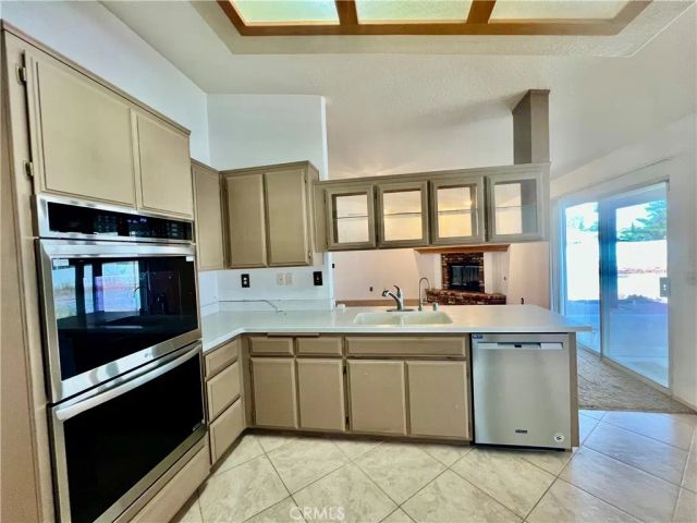 14355 Bochee Road, Apple Valley, CA 92307