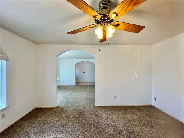 14355 Bochee Road, Apple Valley, CA 92307